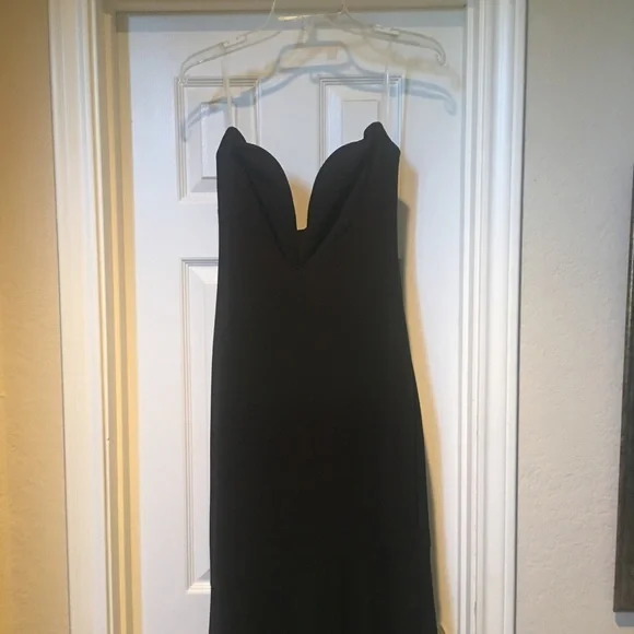 Strapless Black Dress - Picture 13 of 16